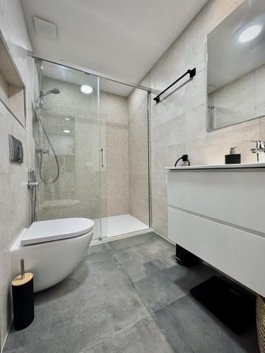 Armando SeaView Residence - Azure