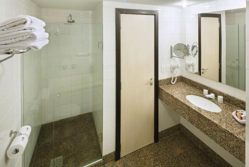 Ванная комната в Swan Caxias do Sul