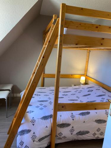 Postel nebo postele na pokoji v ubytování L Abridelot