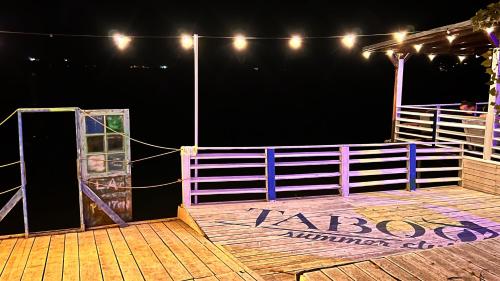Budeasa MareにあるMojo Beachのギャラリーの写真