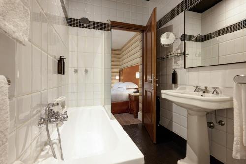 Koupelna v ubytování Hotel Mascagni