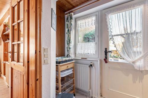 Una cocina o cocineta en Gästehaus Siegrid Düring