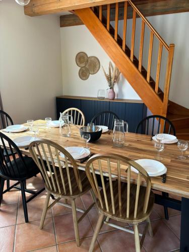 Photo de la galerie de l'établissement Maison calme 8pers au pied des collines Varoises, à Saint-Zacharie