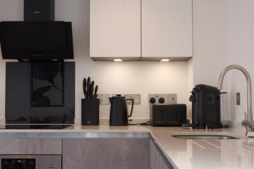 Luxury York Minster Penthouse - Free Gym & Parking photo 14