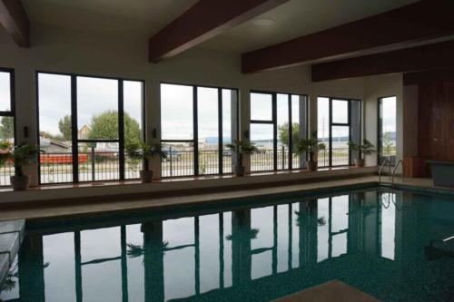 Πισίνα στο ή κοντά στο Wonderlust Apartments El Ovejero