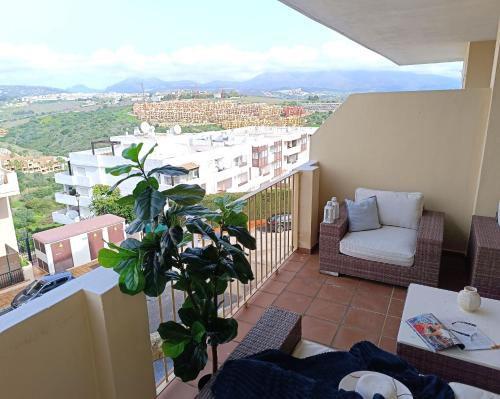 Ein allgemeiner Bergblick oder ein Berglick von der Ferienwohnung aus