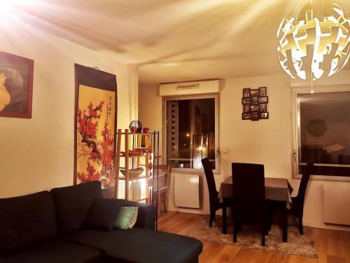 Pleasant entire apartement in Bordeaux with parking