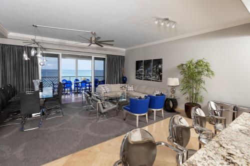 South Bay Beach Club #14 - 4 Bedroom 4 Bathroom Unit