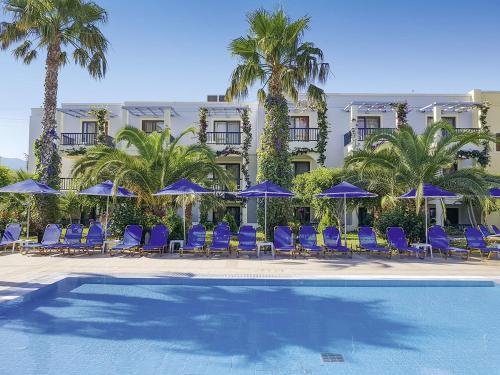 Πισίνα στο ή κοντά στο Tigaki Beach Hotel