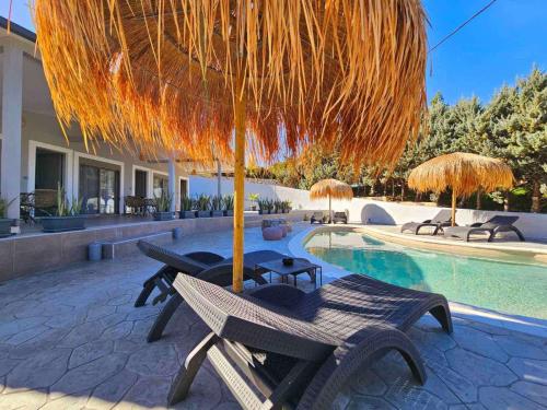 Dream Luxury Suites & Apartment Pastida