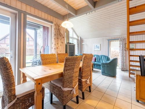 Photo de la galerie de l'établissement Komfortables Ferienhaus in Mirow, à Granzow