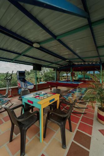 Φωτογραφία από το άλμπουμ του La Cabañita Farm Hotel σε Calarca