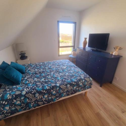 Katil atau katil-katil dalam bilik di Comme à la maison ! 4 chambres, vue mer
