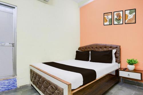 Gallery image of Hotel O Holiday Guest House in Gulzārbāgh