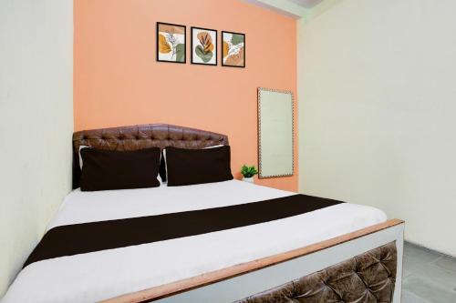 Gallery image of Hotel O Holiday Guest House in Gulzārbāgh