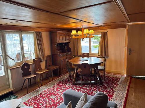 Χώρος καθιστικού στο Quietly situated holiday home with marvelous mountain views