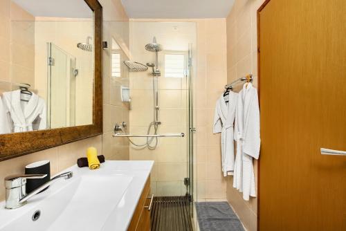 Gallery image of One Apartments TLV in Tel Aviv