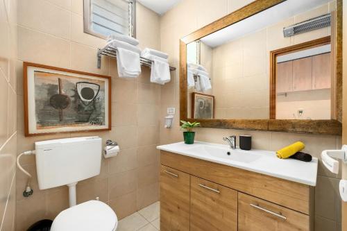 Gallery image of One Apartments TLV in Tel Aviv