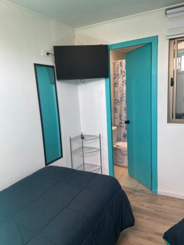 Ένα ή περισσότερα κρεβάτια σε δωμάτιο στο Cómoda habitación en San Miguel