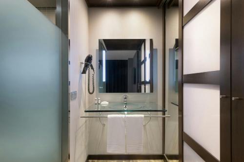 AC Hotel Madrid Feria by Marriott photo 25