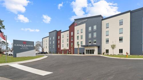 a rendering of the front of the grand canyon hotel at Candlewood Suites Perry-National Fairground Area by IHG in Perry
