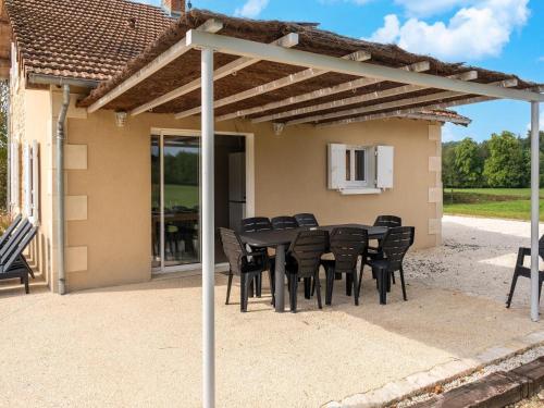 Αίθριο ή υπαίθριος χώρος στο Charming Holiday Home with Private Pool
