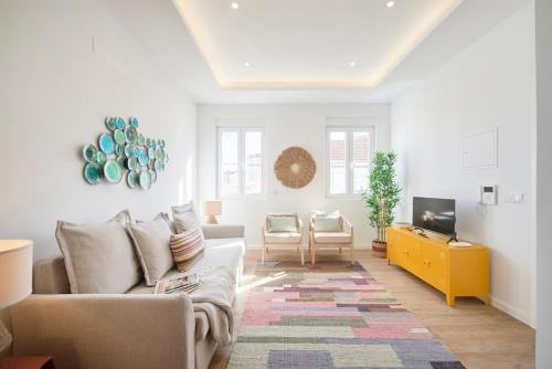 Sun & Sands Terrace Apts, by TimeCooler
