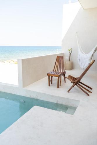 Πισίνα στο ή κοντά στο Villa Saadhu with Fantastic Oceanview