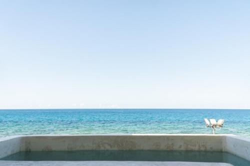 Γενική θέα στη θάλασσα ή θέα στη θάλασσα από  αυτή η βίλα