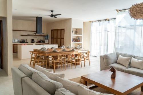 Χώρος καθιστικού στο Villa Saadhu with Fantastic Oceanview