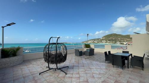 Panoramic Ocean View Flat-St Maarten