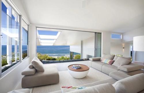 Χώρος καθιστικού στο Luxury 5BR Retreat, sleeps 12, 4 Ensuites