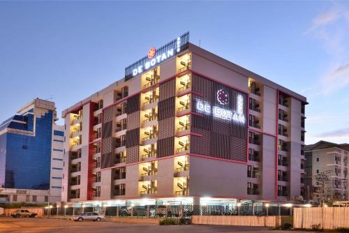 Budova, kde se hotel nachází