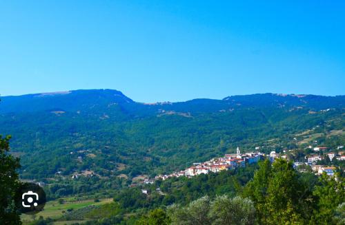 a view of a town in the mountains at Casa Palazzo Civitanova in Civitanova del Sannio