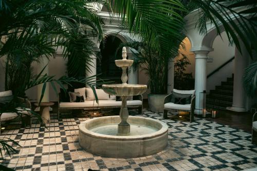 Hotel La Fonda photo 82