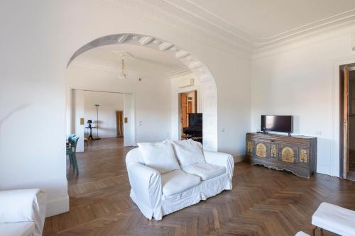 Vittorio Luxury Panoramic Apartment