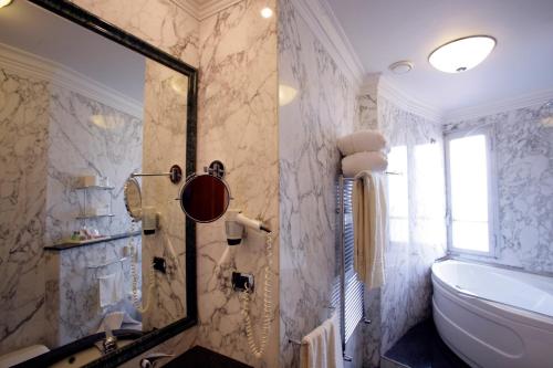 Kúpeľňa v ubytovaní Hotel Capitol Milano