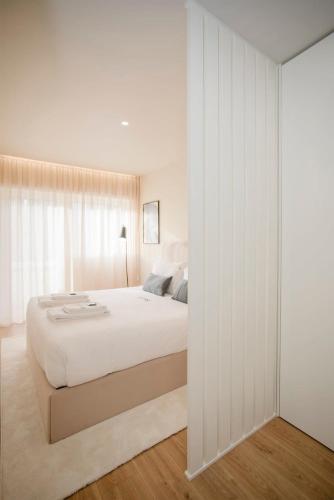 Liiiving in Porto - Uptown Pearl Apartment