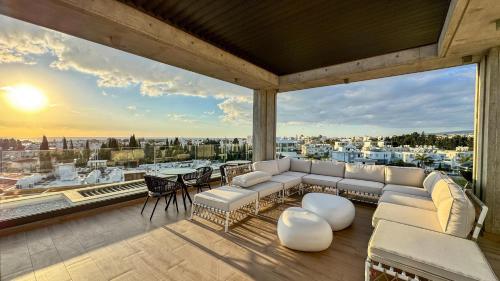 Malberry Park 201 - Modern 2 Bedroom Apartment with Pool, Gym, Jaccuzi