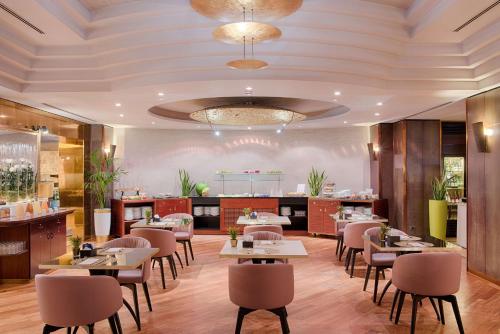 Restaurace v ubytování NH Roma Villa Carpegna