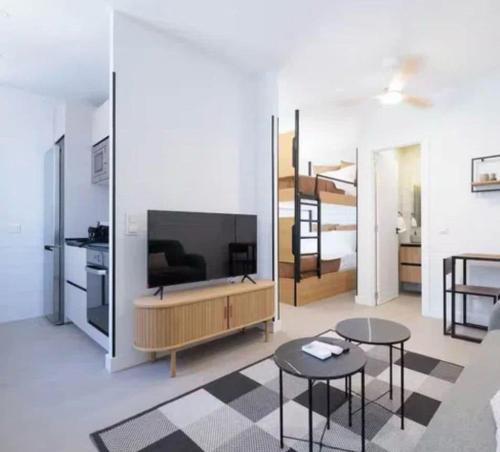 Cozy studio 2B in Ciudad Lineal for 4 pax - Zigia B