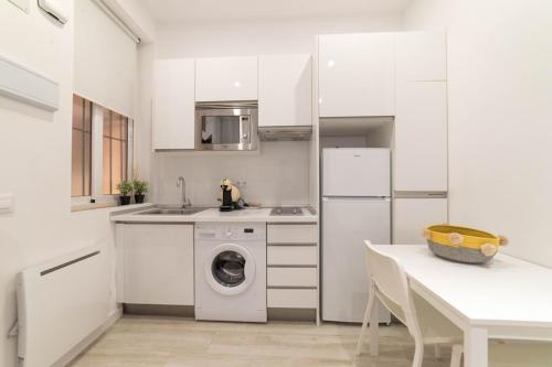 Cozy Studio in Malasaña 2 PAX