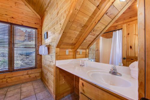 Royal Vista Lodge by Eden Crest photo 76