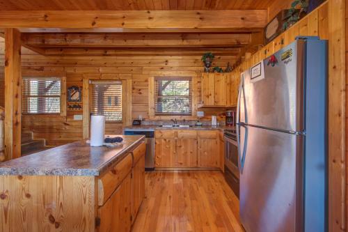 Royal Vista Lodge by Eden Crest photo 83