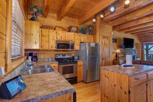 Royal Vista Lodge by Eden Crest photo 90