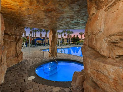 Wonderful 4 bed Family Home with Private Pool photo 60