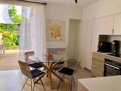 Maison familiale équipée, centre-ville