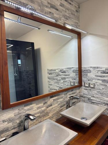 Photo de la galerie de l'établissement Villa de Baluffe - 3 bedrooms, pool, parking, au Grau-dʼAgde