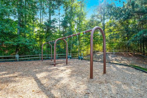 Ο χώρος παιχνιδιού για παιδιά στο Sea Colony --- 21013 Greenway Ct.