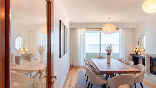 Seaside Living by LovelyStay